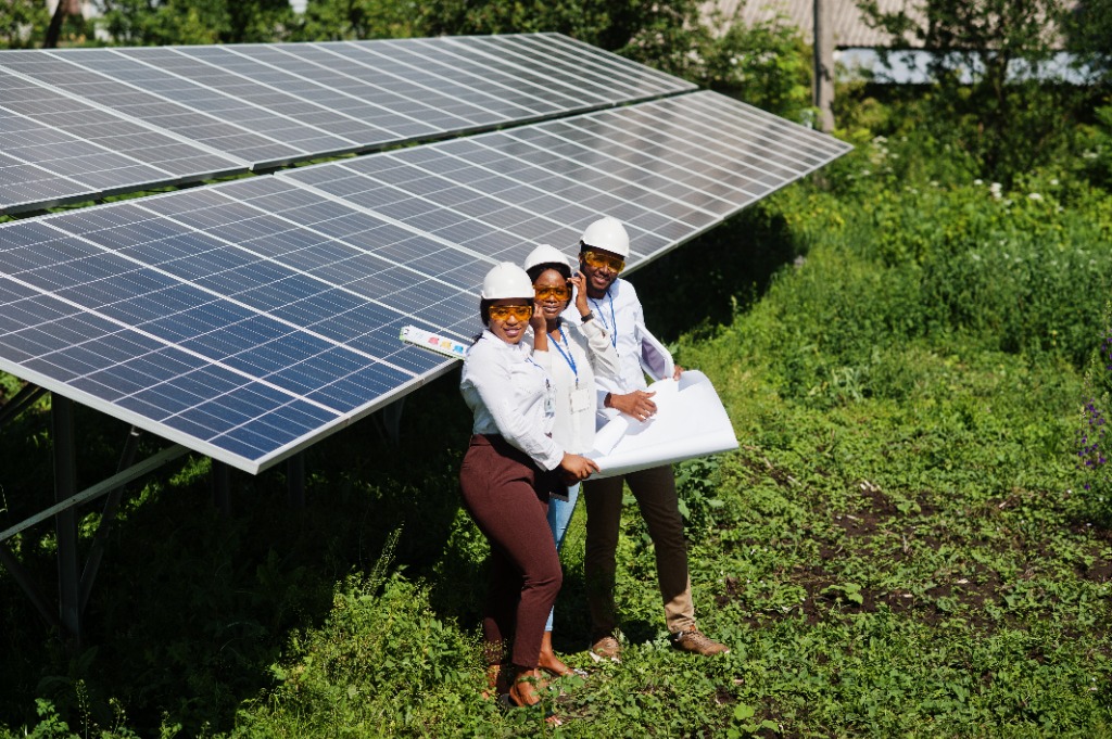 Utility & Commercial Solar PV Deployment